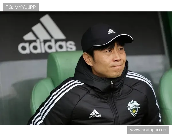 全北现代阿根廷助教因拉眼角被禁赛五场引发争议是否冤屈