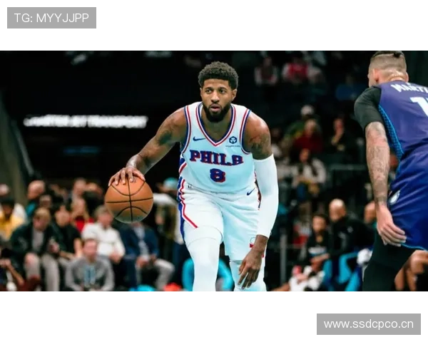 乔治状态回暖半场表现出色12分钟内高效拿下11分2助攻